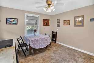 4109 Barby Ln, Madison, WI 53704 - Photo 7