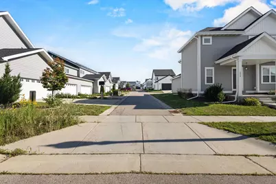 2832 Frisee Drive, Fitchburg, WI 53711 - Photo 47