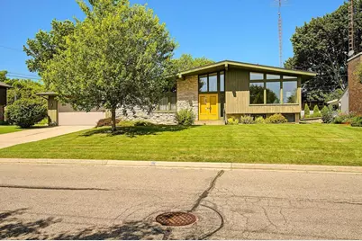2131 20th Avenue, Monroe, WI 53566 - Photo 51