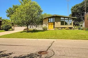 2131 20th Ave, Monroe, WI 53566 - Photo 51