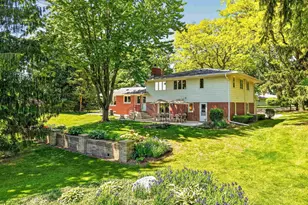 5567 Shamrock Ln, Fitchburg, WI 53711 - Photo 43