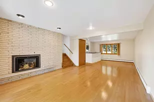 5567 Shamrock Ln, Fitchburg, WI 53711 - Photo 17