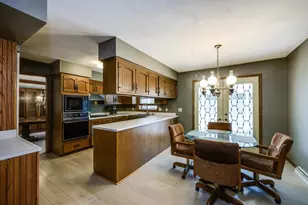 92 Cambridge Rd, Madison, WI 53704 - Photo 19