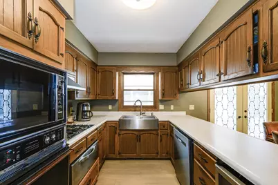 92 Cambridge Road, Madison, WI 53704 - Photo 17