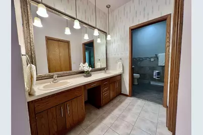 2103 W Collingswood Drive, Beloit, WI 53511 - Photo 25