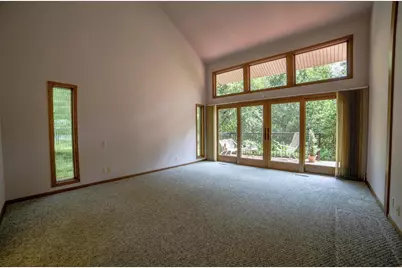 2103 W Collingswood Drive, Beloit, WI 53511 - Photo 23