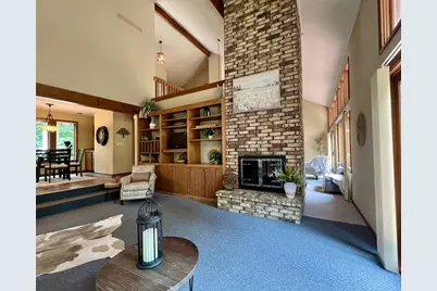 2103 W Collingswood Drive, Beloit, WI 53511 - Photo 11