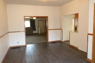 310 W Nott St, Tomah, WI 54660 - Photo 11