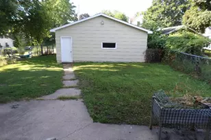 310 W Nott St, Tomah, WI 54660 - Photo 25
