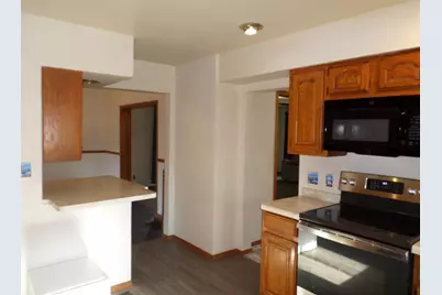 310 W Nott Street, Tomah, WI 54660 - Photo 17