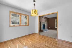 5224 Nannyberry Dr, Fitchburg, WI 53711 - Photo 9
