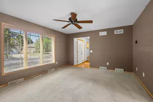 5224 Nannyberry Dr, Fitchburg, WI 53711 - Photo 11