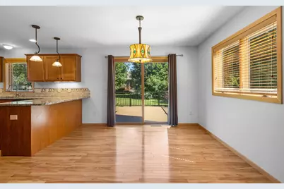 5224 Nannyberry Drive, Fitchburg, WI 53711 - Photo 7