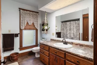 321 N Dunlap Avenue, Viroqua, WI 54665 - Photo 11