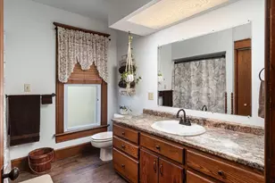 321 N Dunlap Ave, Viroqua, WI 54665 - Photo 11