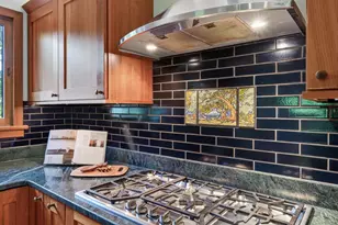 5202 S Hill Dr, Madison, WI 53705 - Photo 7