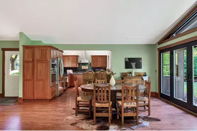 5202 S Hill Drive, Madison, WI 53705 - Photo 5