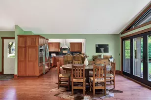 5202 S Hill Dr, Madison, WI 53705 - Photo 5