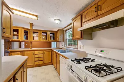 3880 Sandhill Court, Wisconsin Dells, WI 53965 - Photo 17