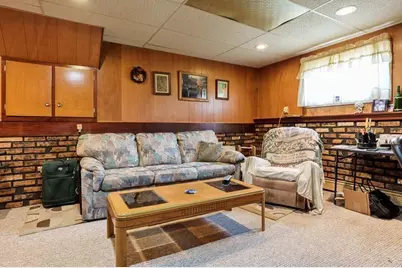2402 Pioneer Drive, Beloit, WI 53511 - Photo 27