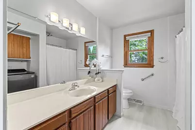 978 Nantucket Drive, Janesville, WI 53546 - Photo 13