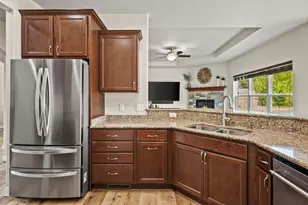 307 Erin Ct, Cottage Grove, WI 53527 - Photo 17