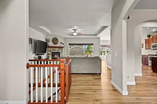 307 Erin Ct, Cottage Grove, WI 53527 - Photo 9