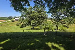12315 Borah Ridge Rd, Prairie Du Chien, WI 53821 - Photo 17
