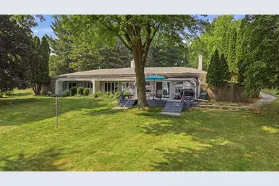 W10019 Spring Road, Fox Lake, WI 53933 - Photo 3