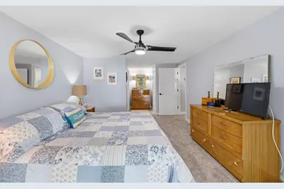 W10019 Spring Road, Fox Lake, WI 53933 - Photo 15