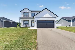3232 S Bartells Dr, Beloit, WI 53511 - Photo 1