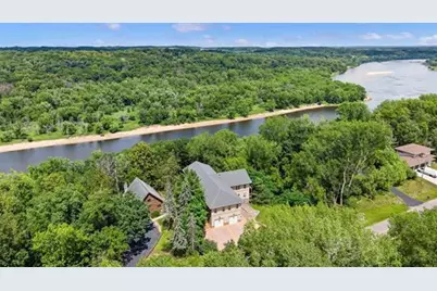 1000 Hillside Drive, Lake Delton, WI 53965 - Photo 3