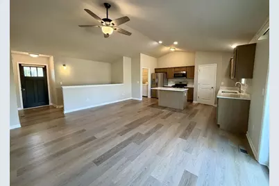 1615 Lee Lane, Janesville, WI 53546 - Photo 5