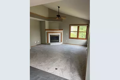 29 Westend Circle, Madison, WI 53704 - Photo 9