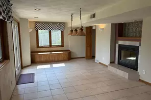 29 Westend Cir, Madison, WI 53704 - Photo 3