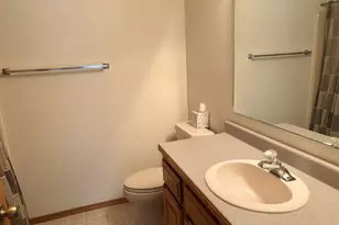 29 Westend Cir, Madison, WI 53704 - Photo 17