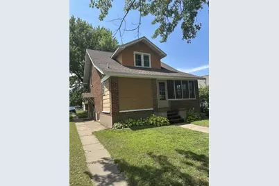 513 N Michigan Street, Prairie Du Chien, WI 53821 - Photo 3