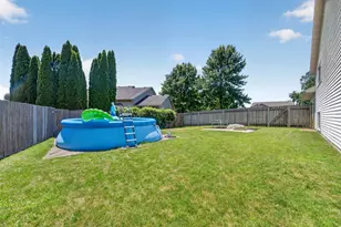 613 Greenfield Dr, DeForest, WI 53532 - Photo 41