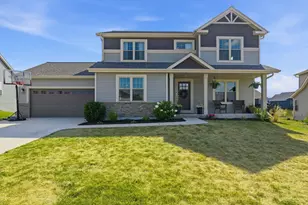 78 Weston Rdg Rd, Oconomowoc, WI 53066 - Photo 1