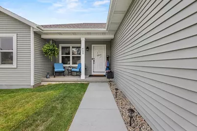 409 Village Lane, Ripon, WI 54971 - Photo 7