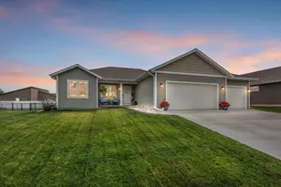 409 Village Ln, Ripon, WI 54971 - Photo 1