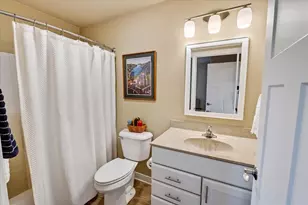 1422 Smithfield Dr, Sun Prairie, WI 53590 - Photo 21