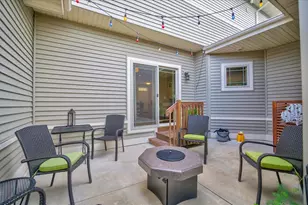1422 Smithfield Dr, Sun Prairie, WI 53590 - Photo 29