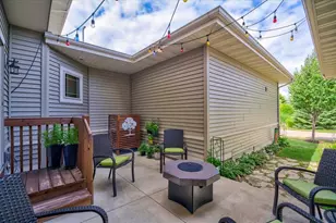 1422 Smithfield Dr, Sun Prairie, WI 53590 - Photo 49