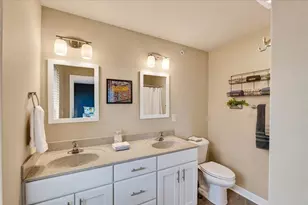 1422 Smithfield Dr, Sun Prairie, WI 53590 - Photo 17