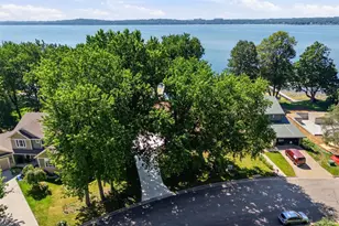 3017 Dianne Dr, Middleton, WI 53562 - Photo 53