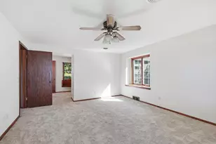 3017 Dianne Dr, Middleton, WI 53562 - Photo 23
