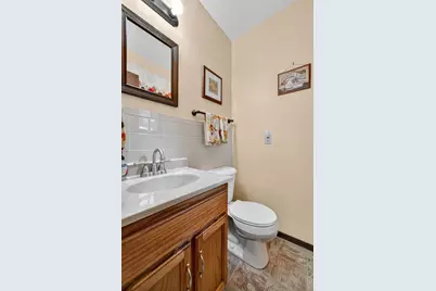 2805 Independence Lane, Madison, WI 53704 - Photo 17