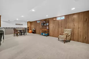 2805 Independence Ln, Madison, WI 53704 - Photo 25