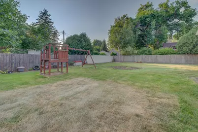 1419 St Lawrence Avenue, Janesville, WI 53545 - Photo 27